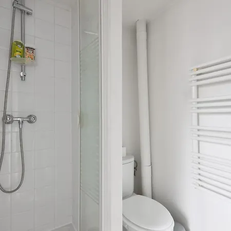 - Quartier Champs-elysees 5 Free Netflix * Paris
