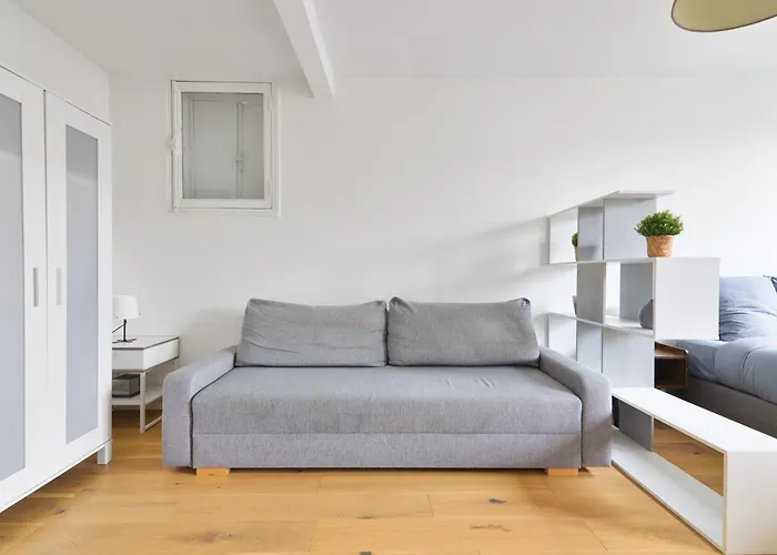 - Quartier Champs-elysees 5 Free Netflix * Paris